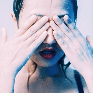 女扒开腿㊙️让人尿爽
