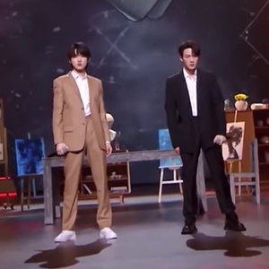 女扒开腿㊙️让人尿爽
